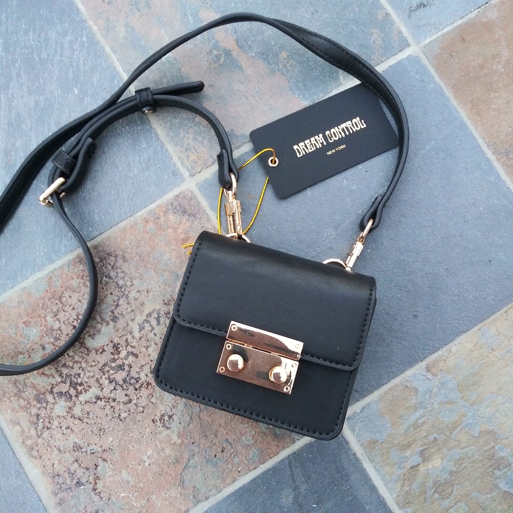 NWT DREAM CONTROL MINI CROSSBODY BAG PURSE
